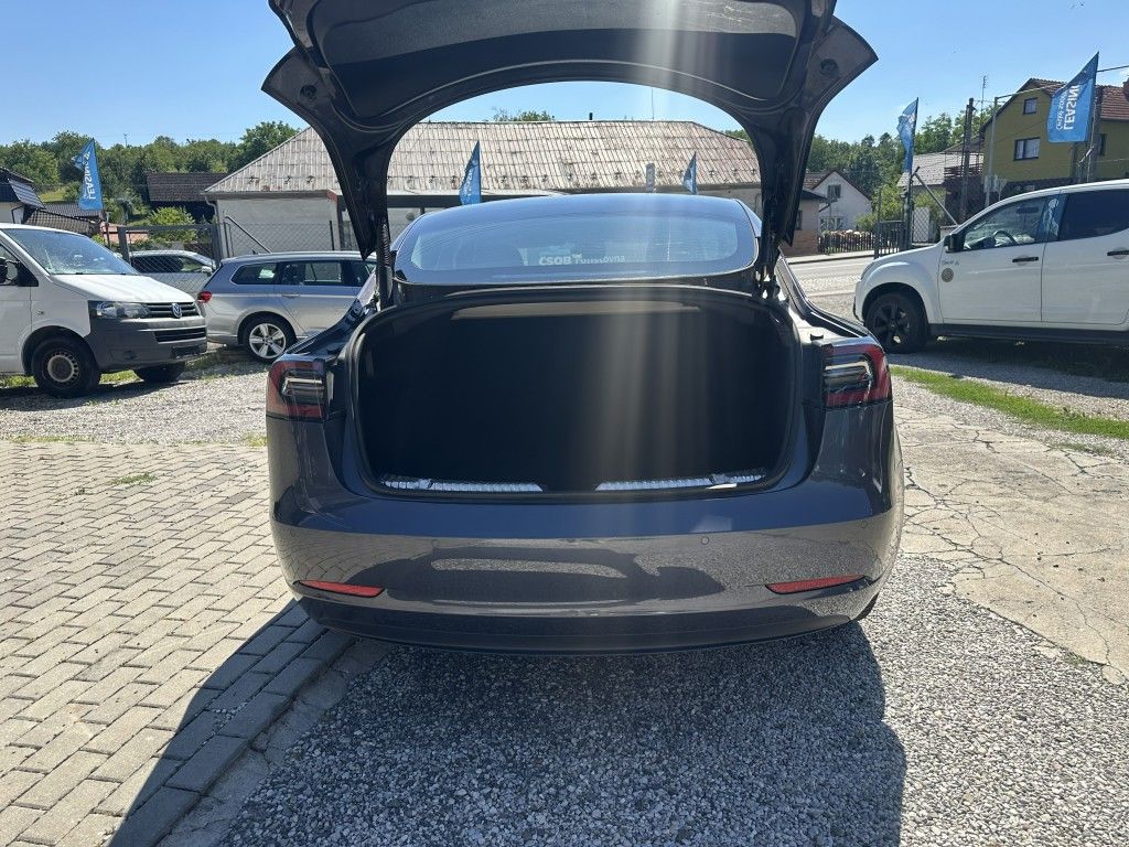 tesla-model-3-performance-dual-awd - 5
