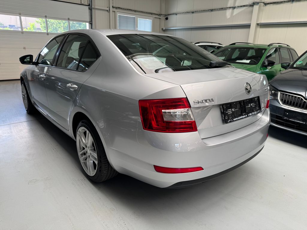 skoda-octavia-1-2-tsi-elegance - 3