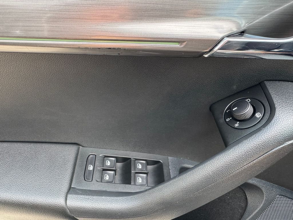 skoda-octavia-combi-2-0-tdi-dsg-style - 6