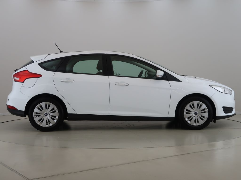 ford-focus-1-6duratec-77kw-cz-1maj-trend - 3