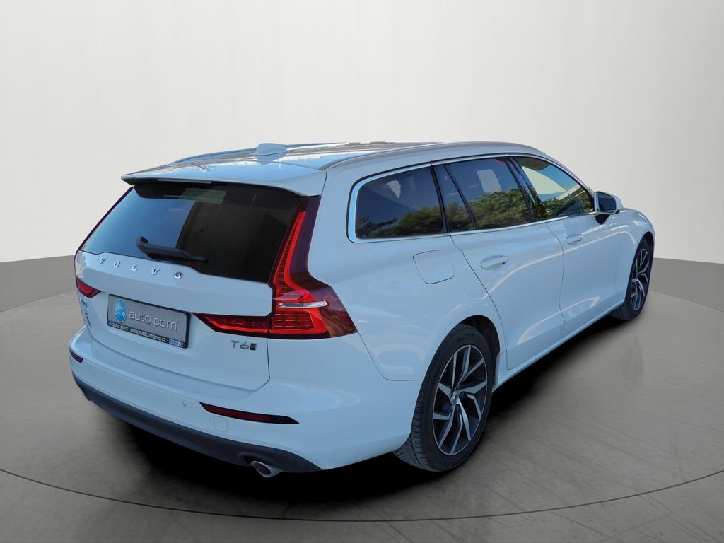 volvo-v60-2-0-t6-awd-phev-momentum - 3