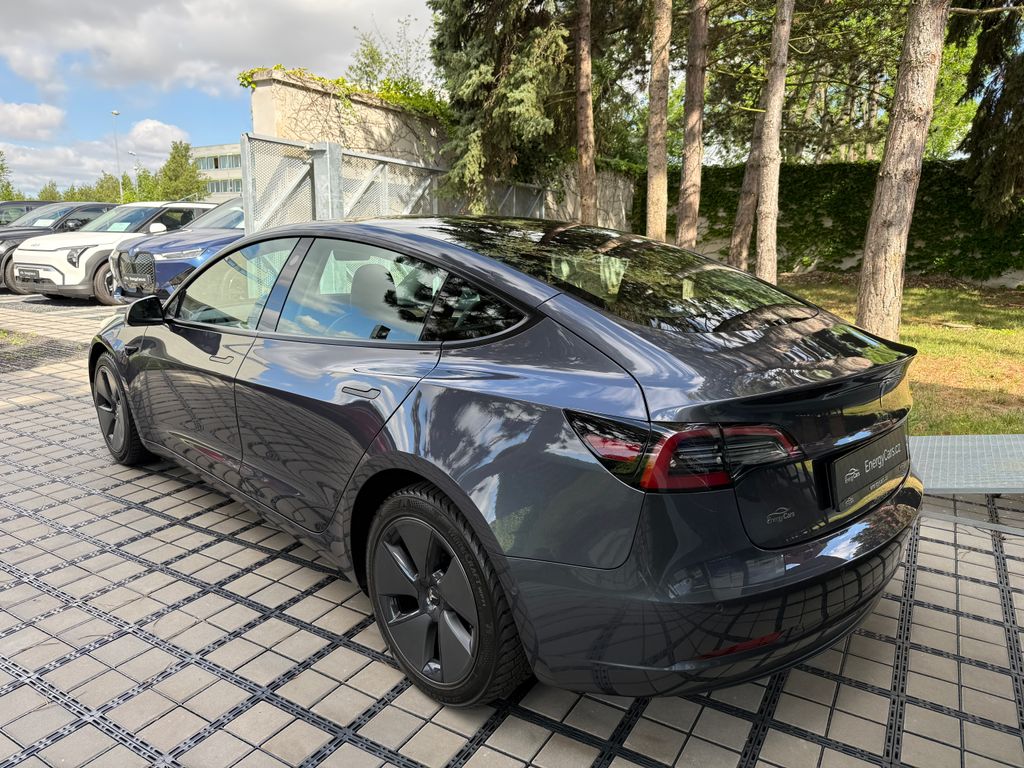 tesla-model-3-long-range-awd - 3