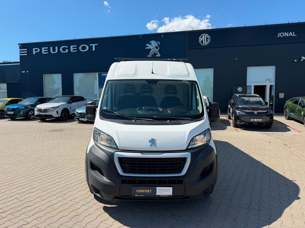 peugeot-boxer-l4h4-2-2bhdi-165-novy-motor - 8