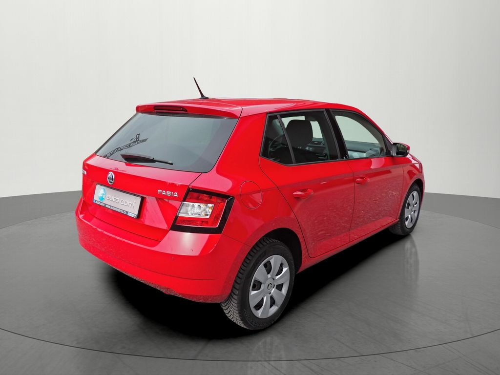 skoda-fabia-1-0mpi-ambition-auto-ac - 3