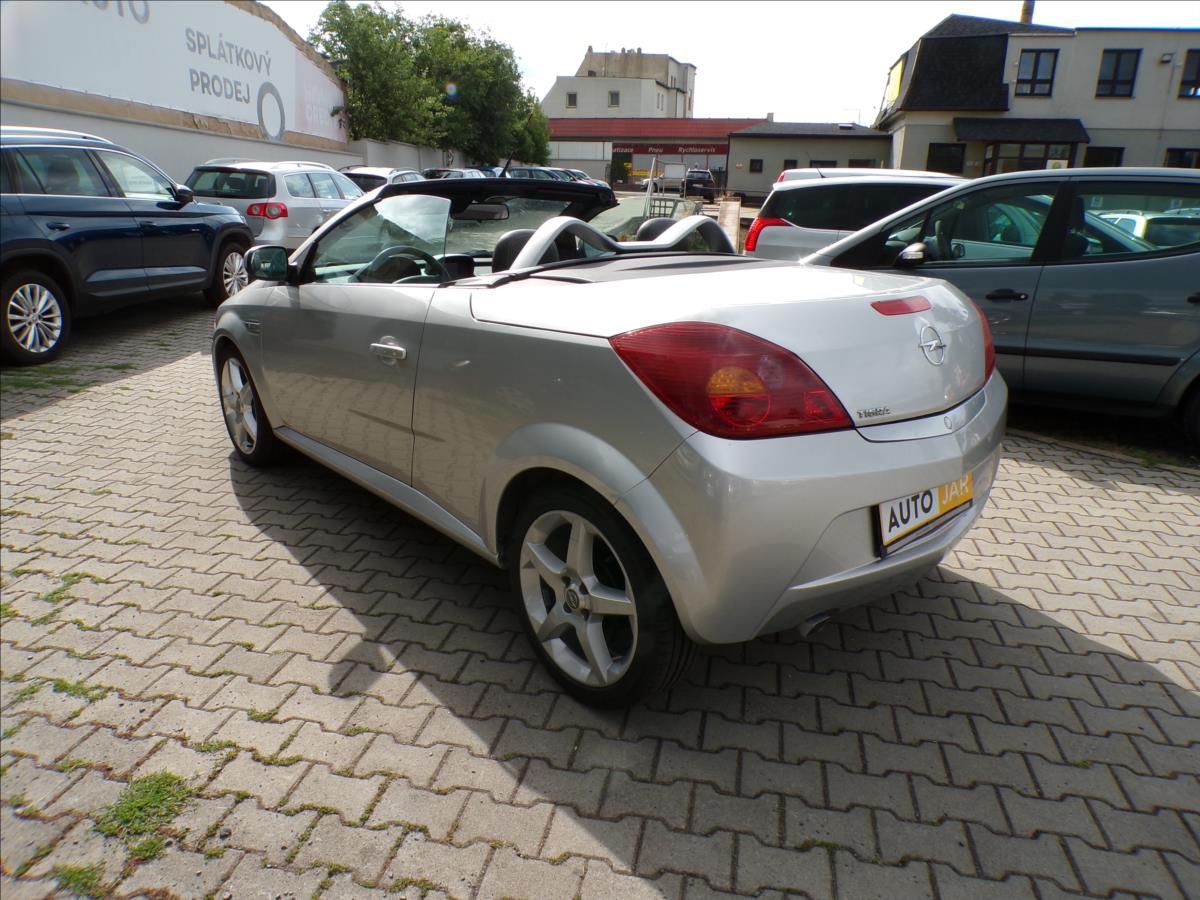opel-tigra-1-4-16v-klimatizace - 3