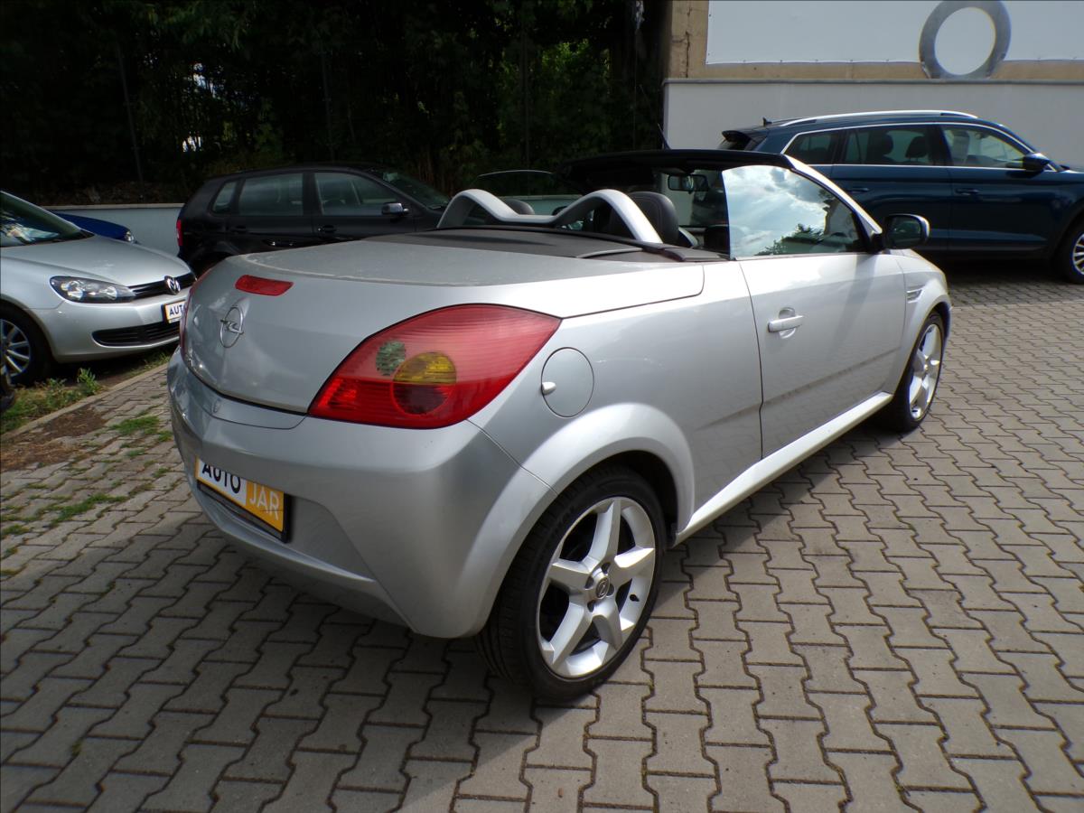 opel-tigra-1-4-16v-klimatizace - 4