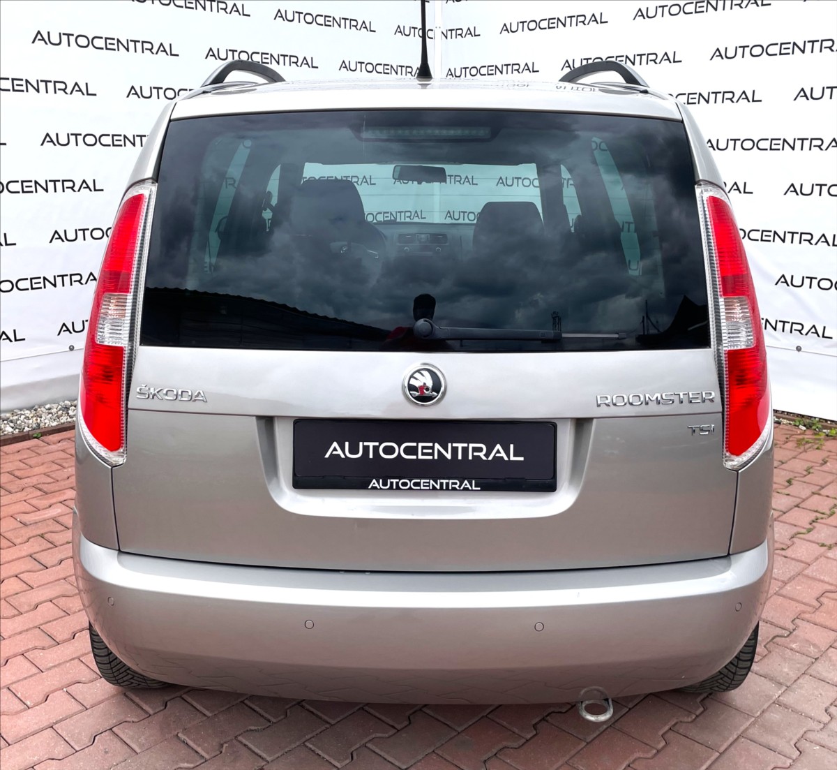 skoda-roomster-1-2-tsi-77kw-serv-kn - 4