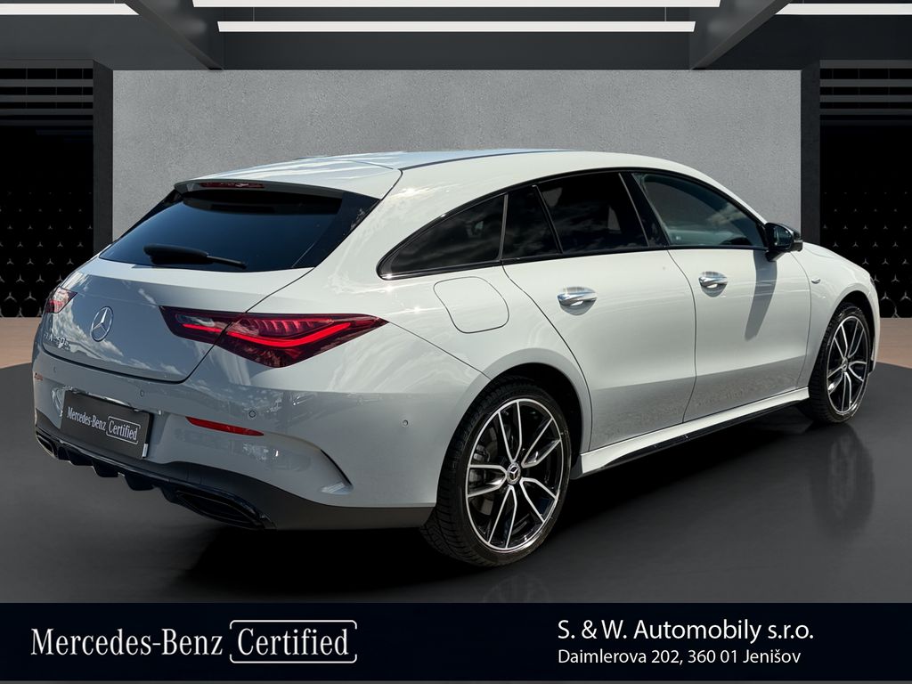 mercedes-benz-cla-250-e-amg-night-shooting-brake-eq - 4
