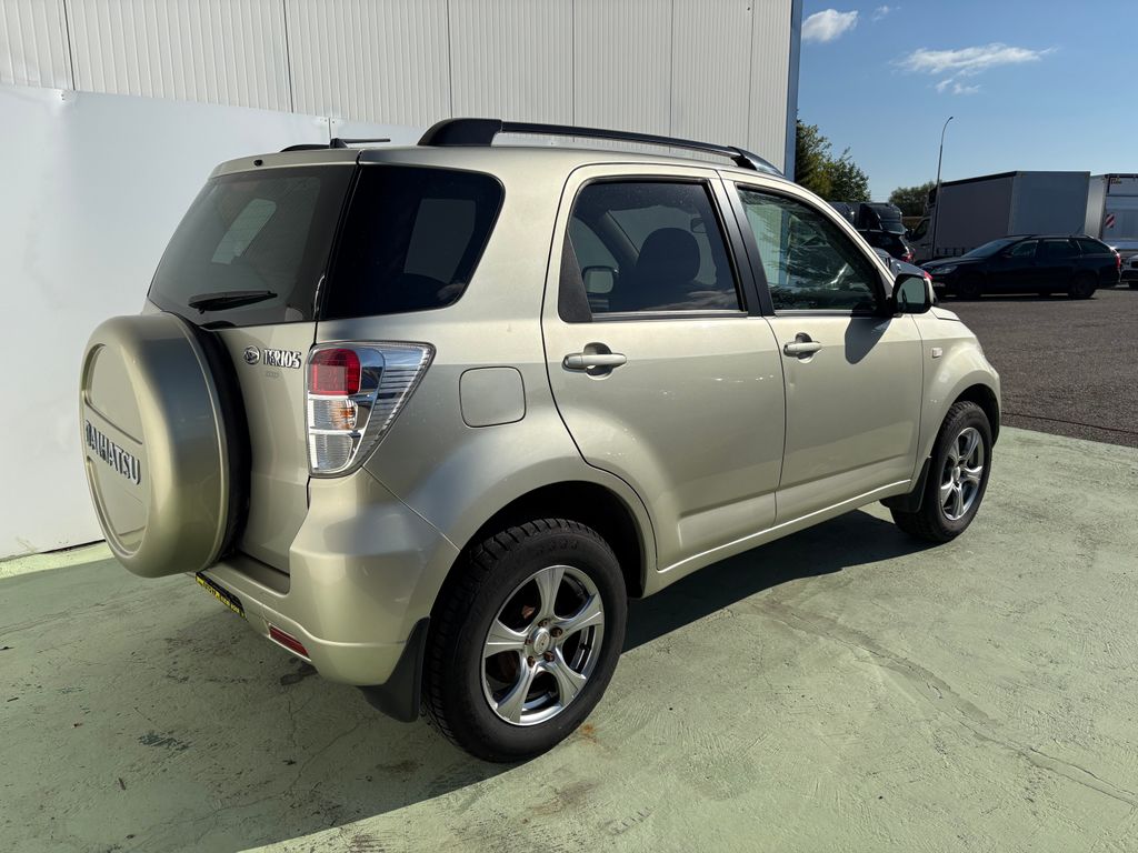 daihatsu-terios-1-5i-77kw-aut-klima - 1