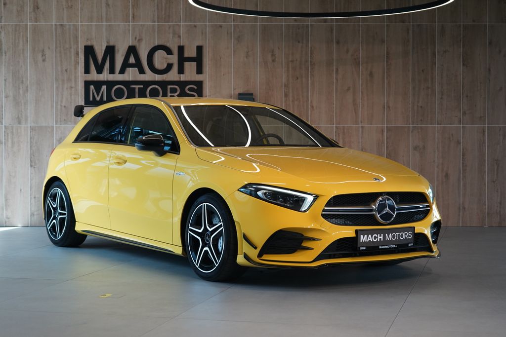 mercedes-benz-tridy-a-35-amg-4matic-aero-kamera - 3