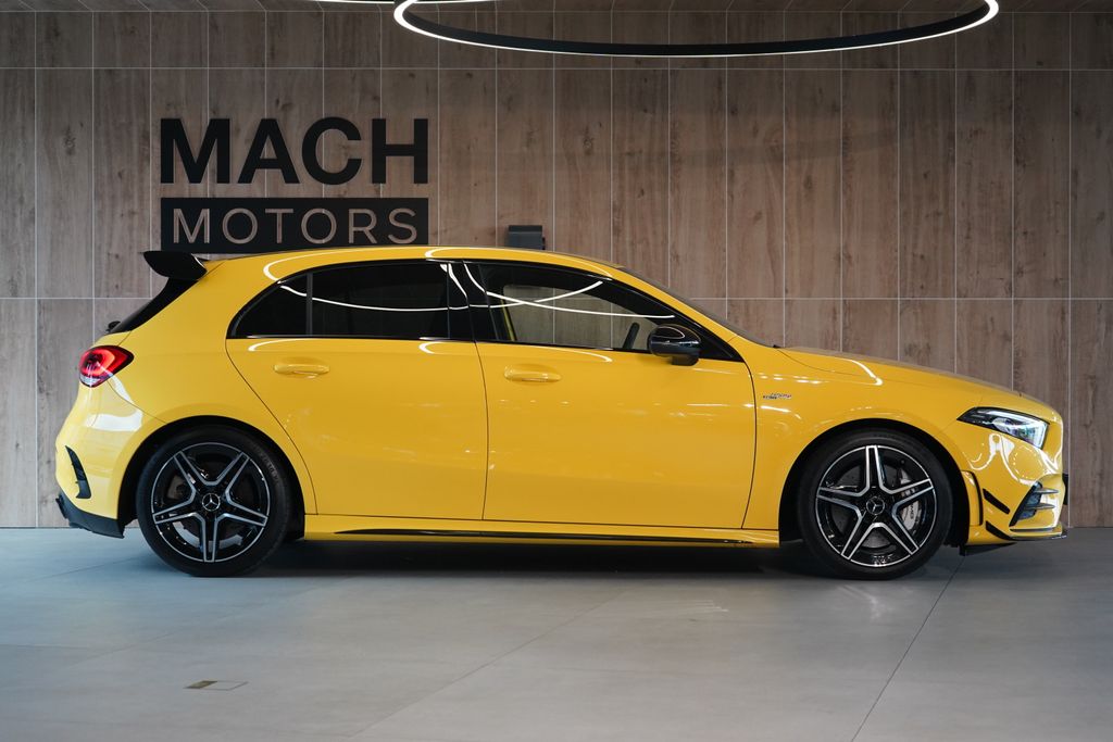 mercedes-benz-tridy-a-35-amg-4matic-aero-kamera - 5