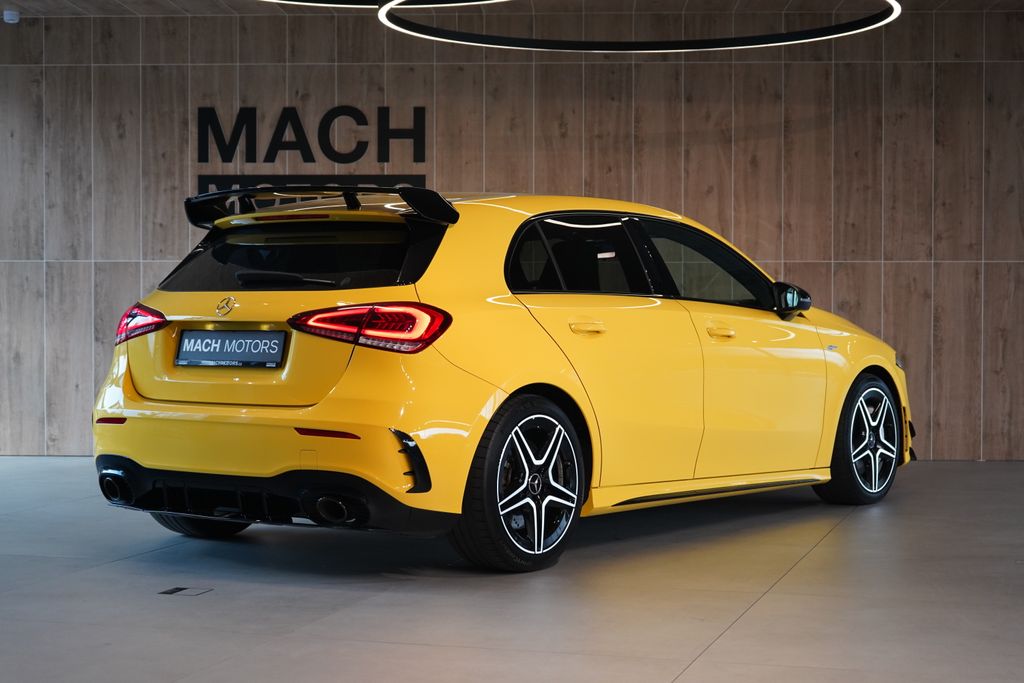 mercedes-benz-tridy-a-35-amg-4matic-aero-kamera - 7