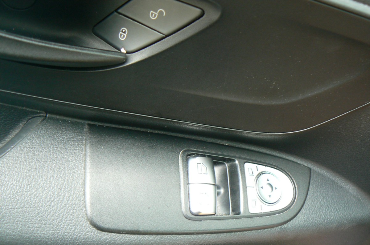 mercedes-benz-vito-1-8-110-cdi-van-long - 8