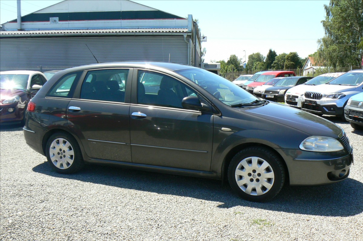 fiat-croma-1-9-jtd-combi - 7