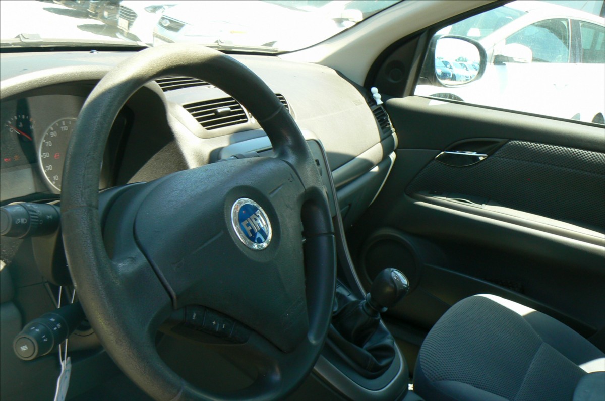 fiat-croma-1-9-jtd-combi - 9