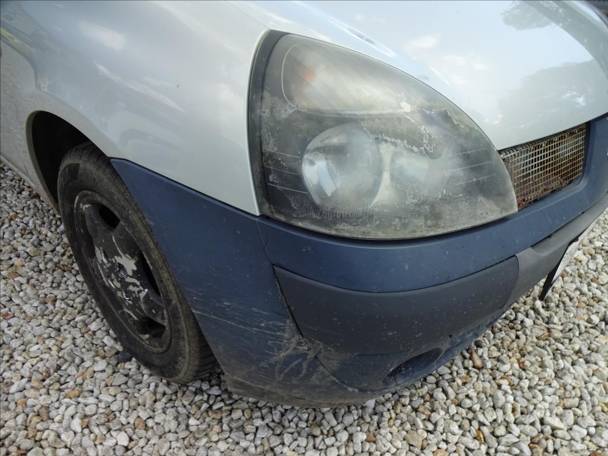renault-clio-1-2i - 8
