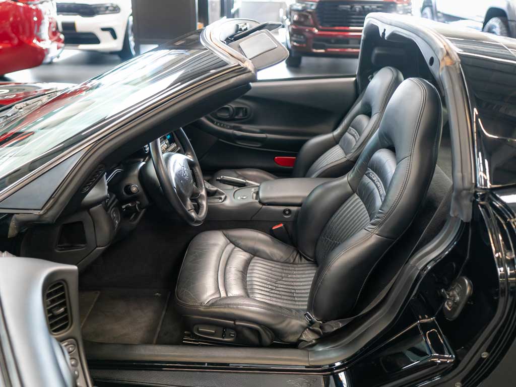 chevrolet-corvette-5-7-v8-c5-head-up-bose - 9