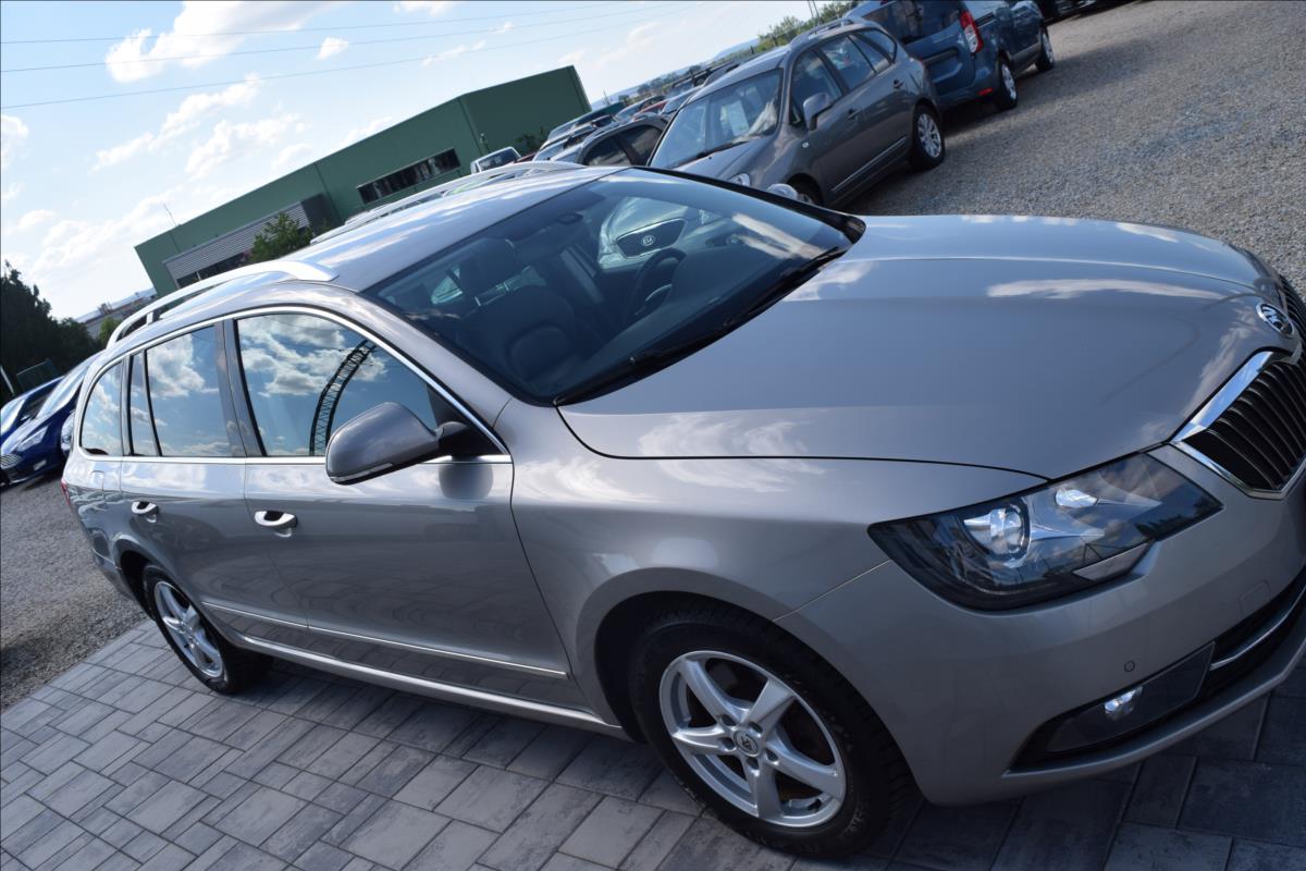 skoda-superb-2-0-tdi-125kw-top-vybava-alu - 3
