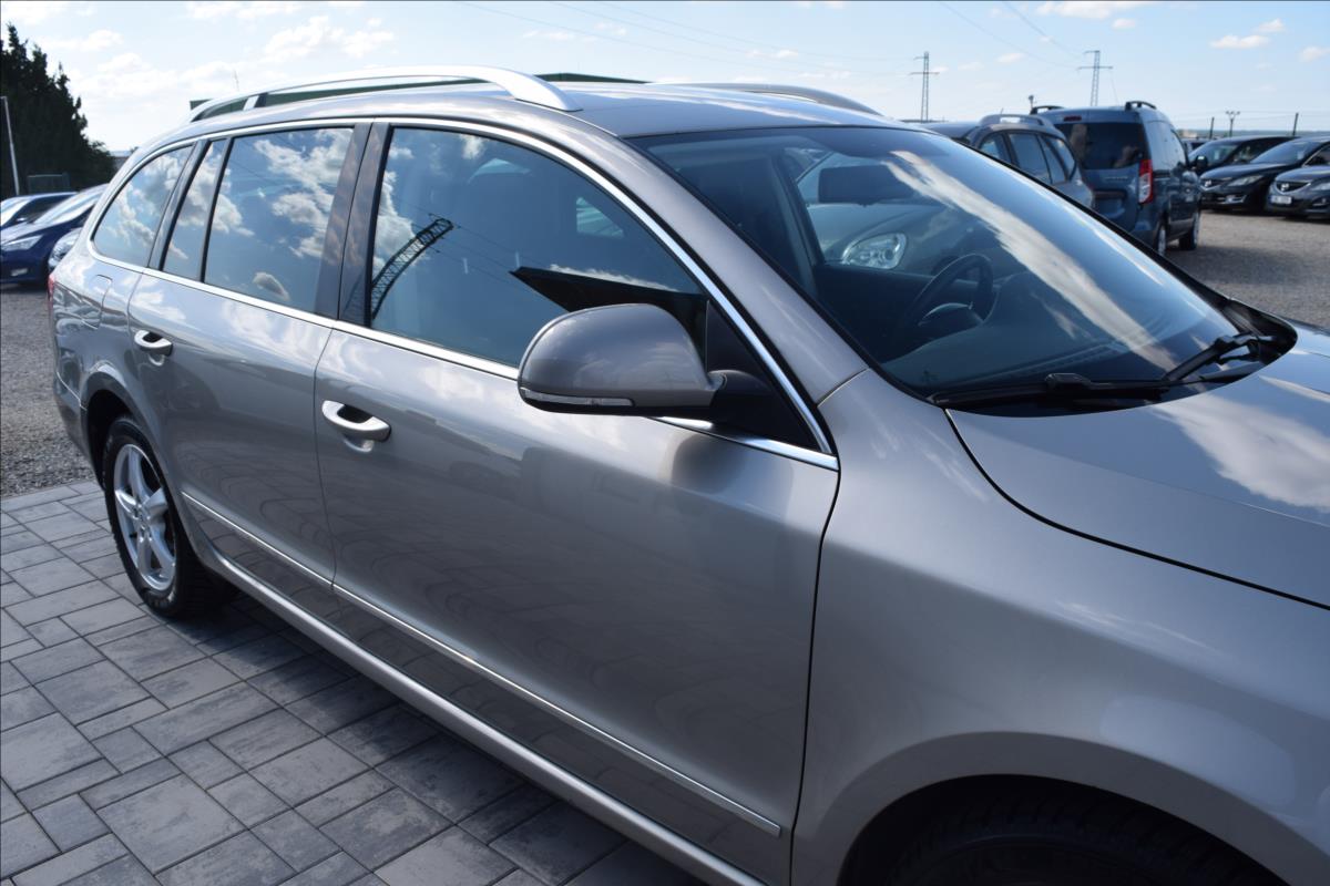 skoda-superb-2-0-tdi-125kw-top-vybava-alu - 8