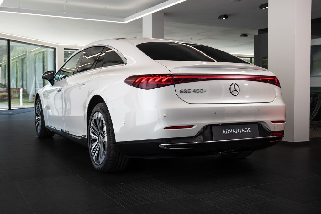 mercedes-benz-eqs-450-zaruka-360-pano - 3