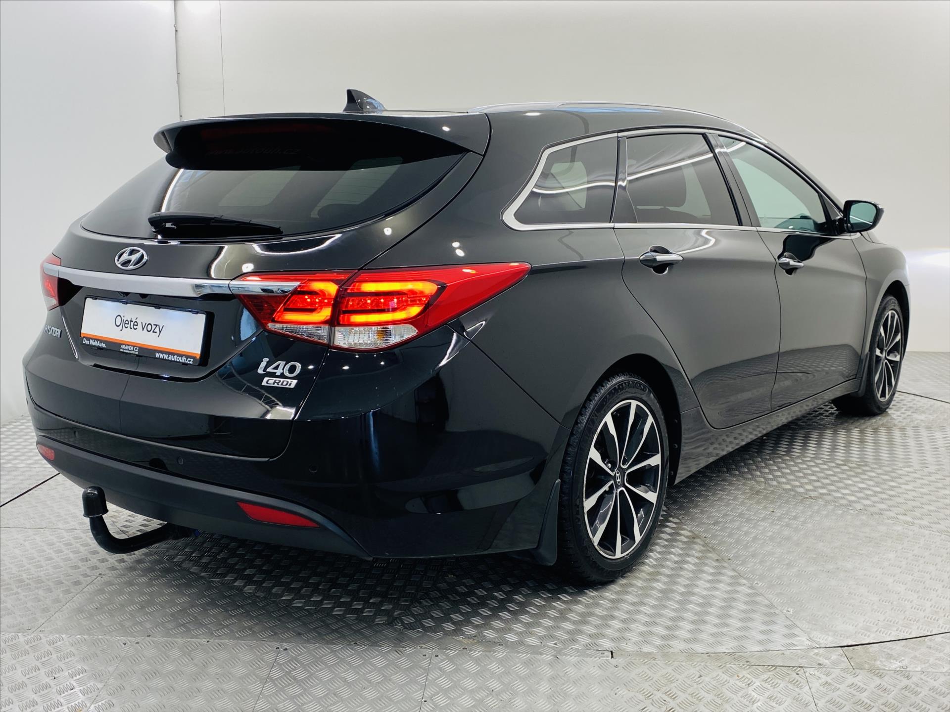 hyundai-i40-1-6-crdi-100kw - 1