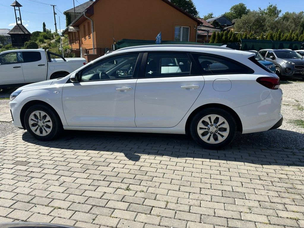 hyundai-i30-1-5-dpi-80kw-serviska - 6