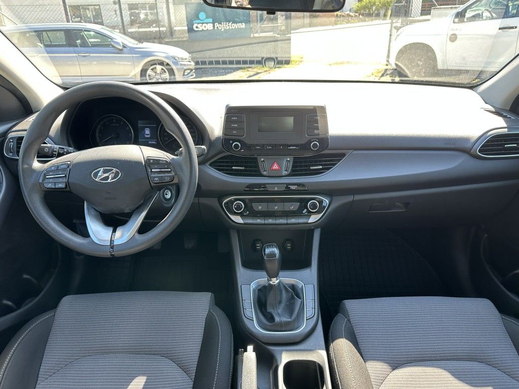 hyundai-i30-1-5-dpi-80kw-serviska - 9
