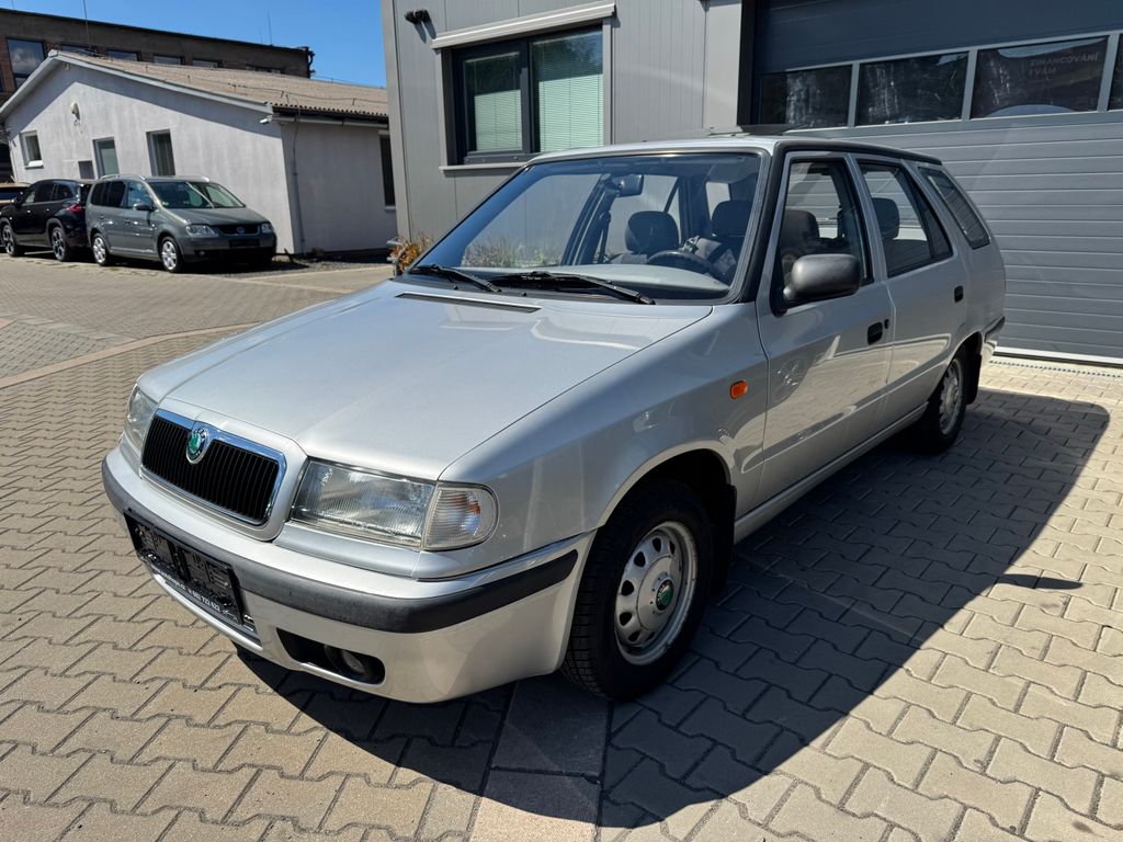 skoda-felicia-combi-1-3i-lx - 2