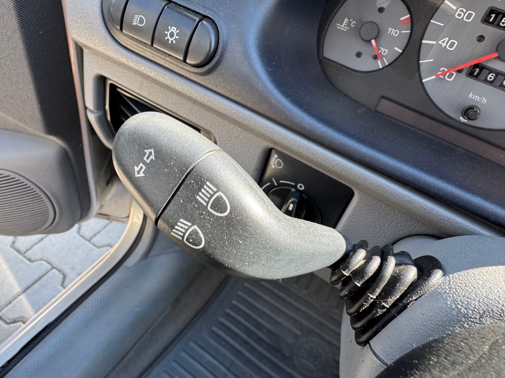skoda-felicia-combi-1-3i-lx - 8
