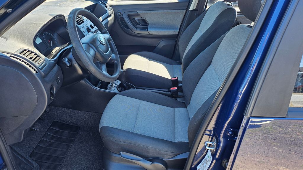skoda-roomster-1-2i-12v-facelift-1-majitel-v - 6