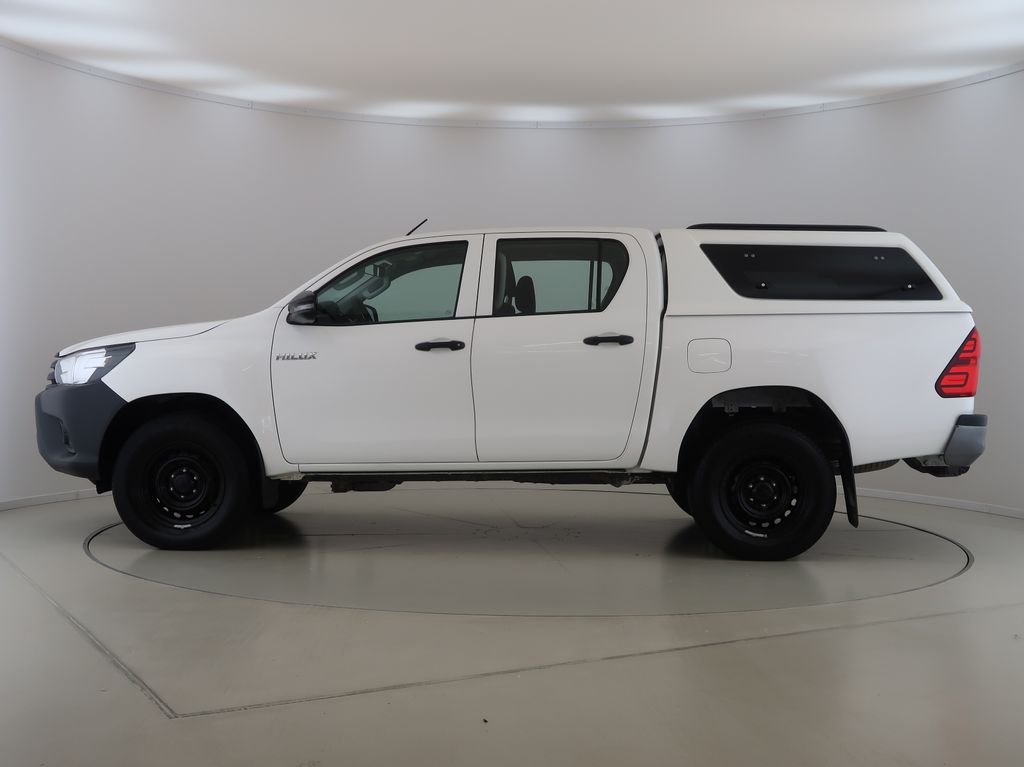 toyota-hilux-2-4-d-4d-doublecab-4x4-live-cz-1maj - 7