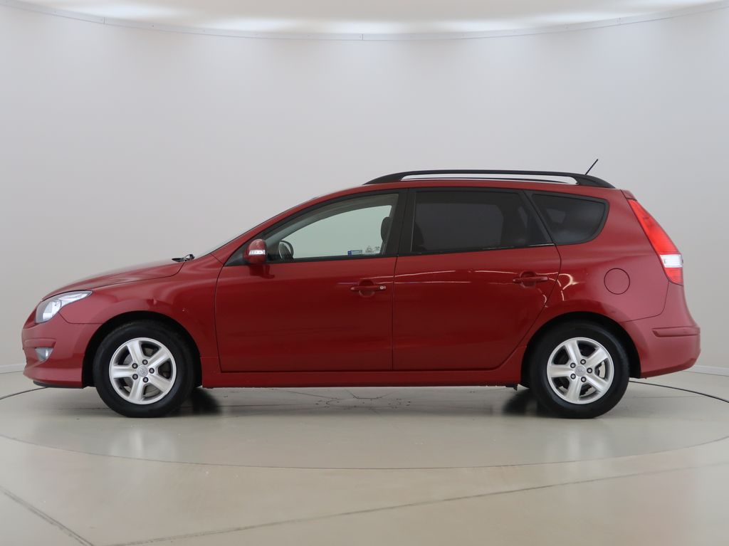 hyundai-i30-1-6mpi-at-92kw-cz-comfort - 9