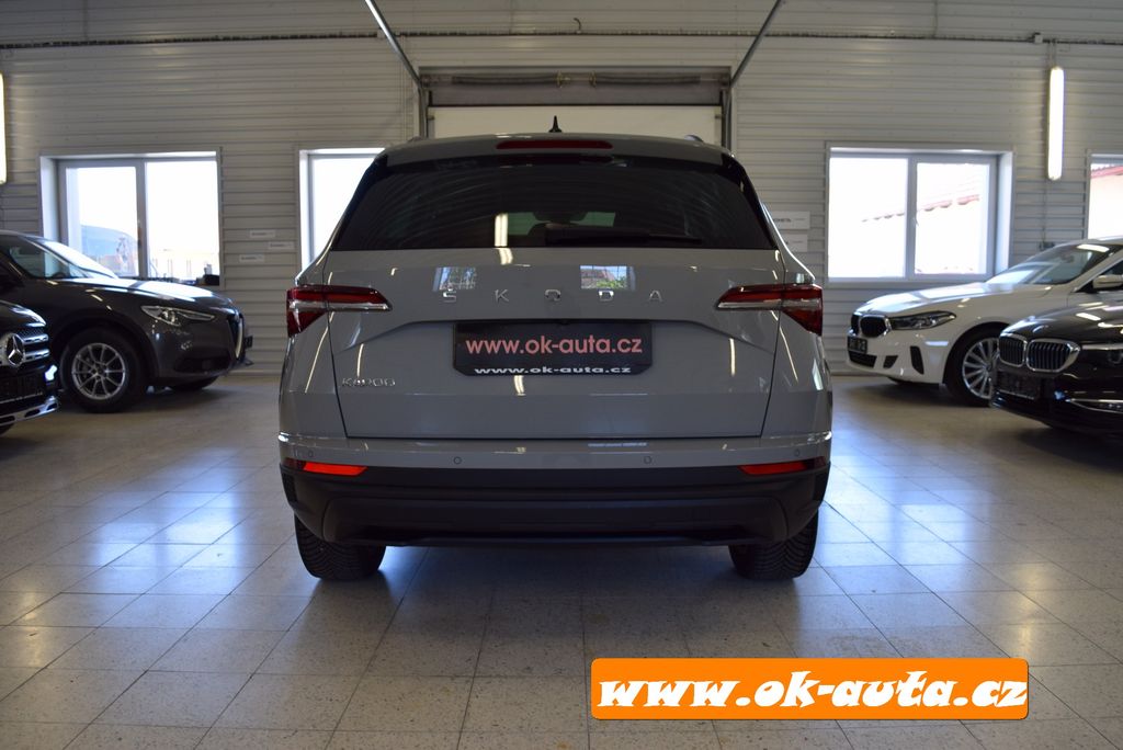 skoda-karoq-2-0-tsi-dsg-110-kw-2023-dph-2 - 3