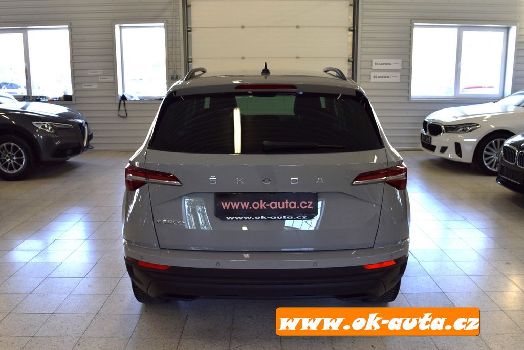 skoda-karoq-2-0-tsi-dsg-110-kw-2023-dph-2 - 4