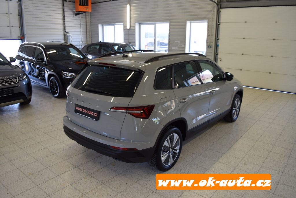 skoda-karoq-2-0-tsi-dsg-110-kw-2023-dph-2 - 6