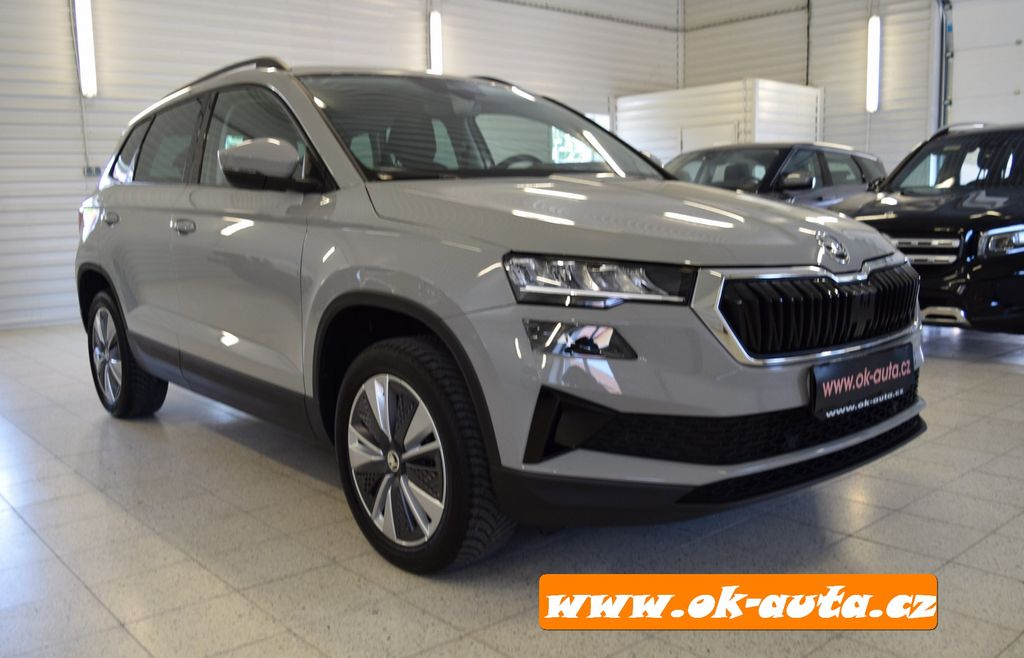 skoda-karoq-2-0-tsi-dsg-110-kw-2023-dph-2 - 8
