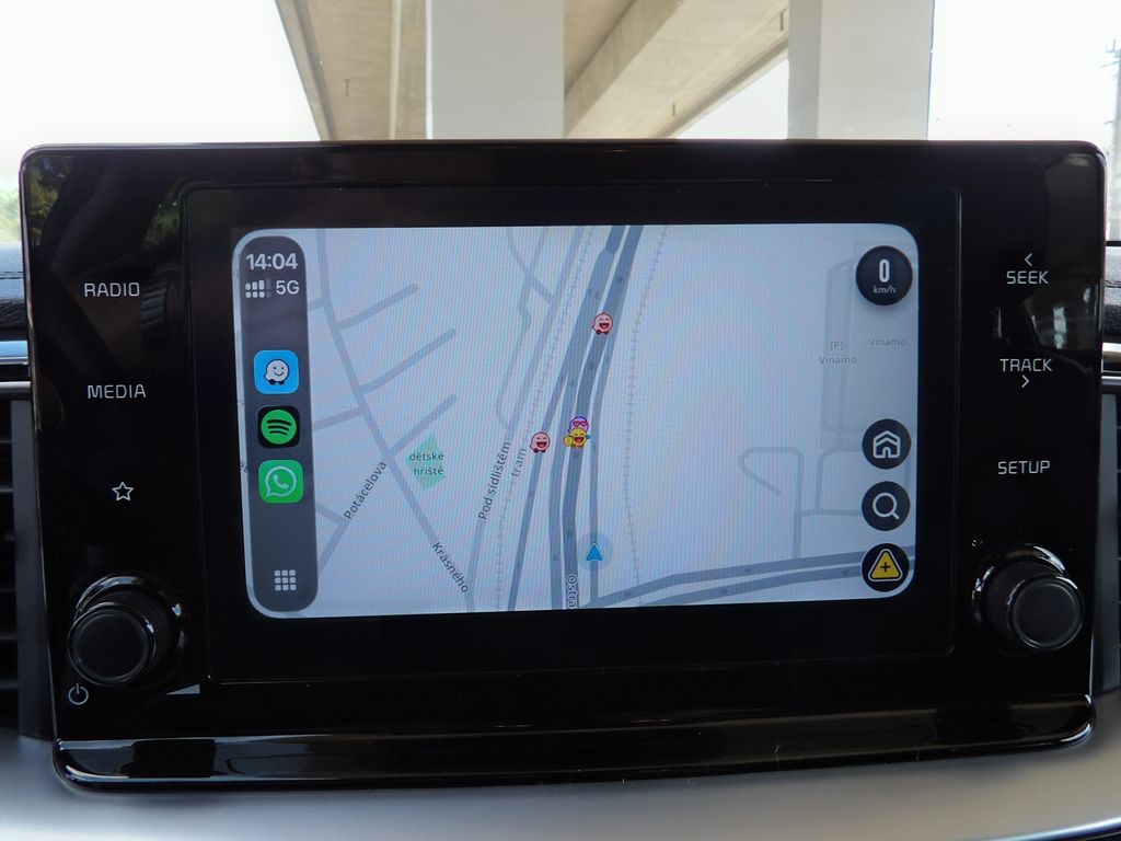 kia-xceed-1-6gdi-phev-comfort-tazne - 9