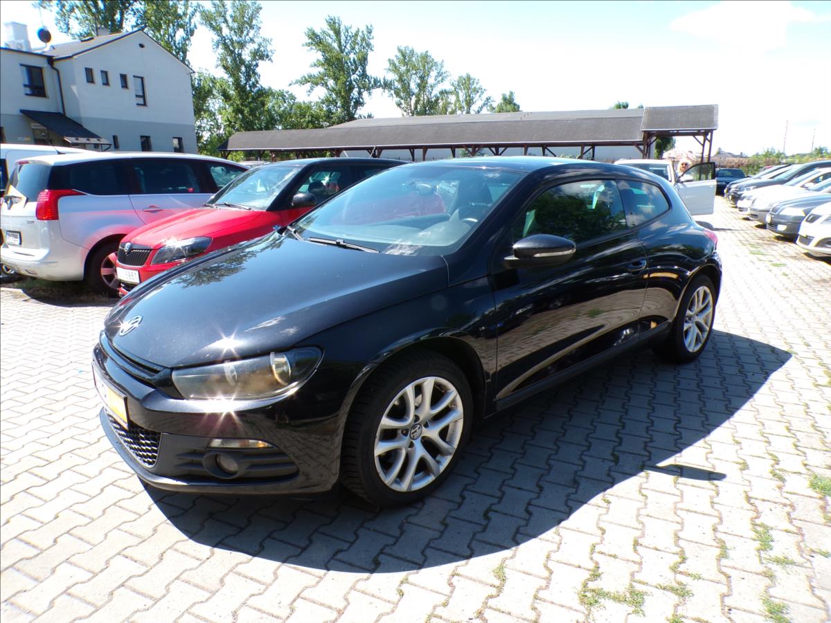 volkswagen-scirocco-1-4-tsi-sport - 2