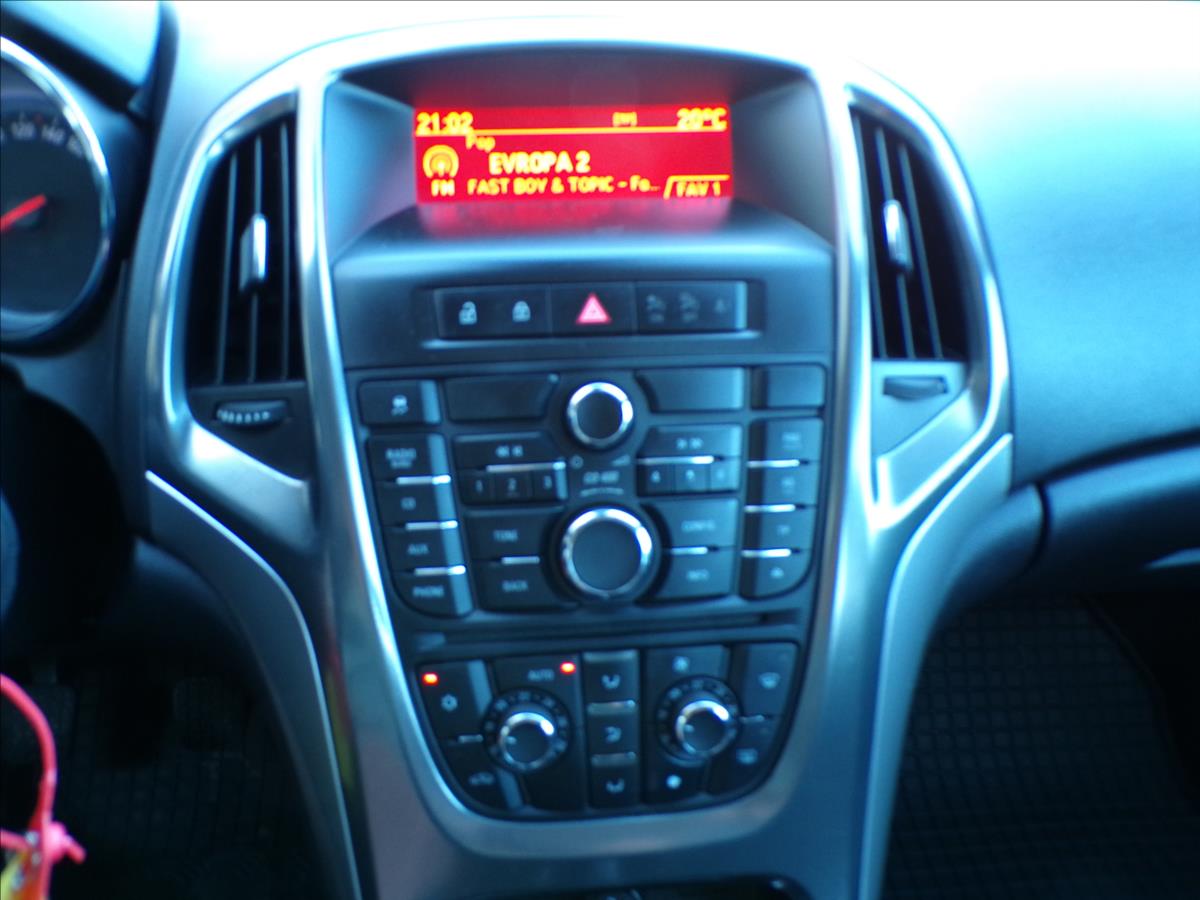 opel-astra-1-7-cdti - 8