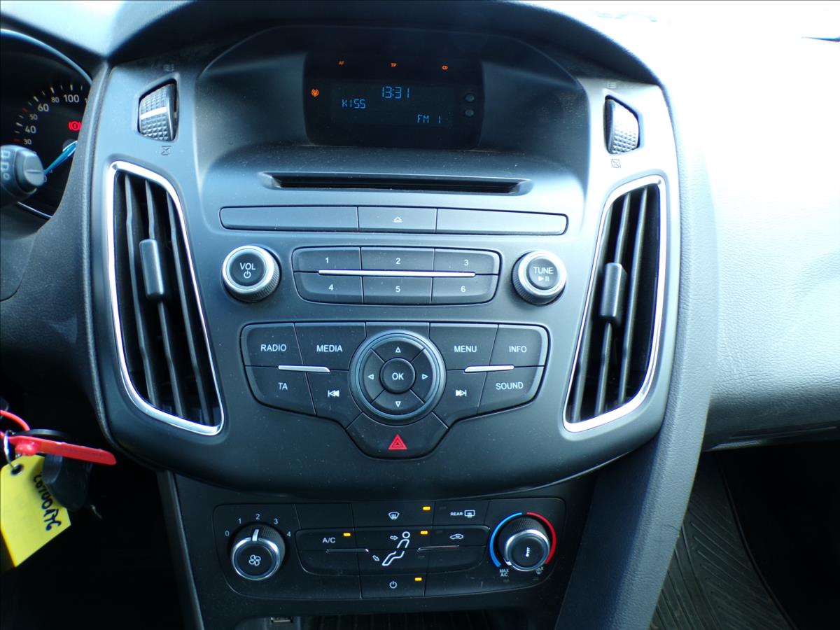 ford-focus-1-0-ecoboost-92kw - 8