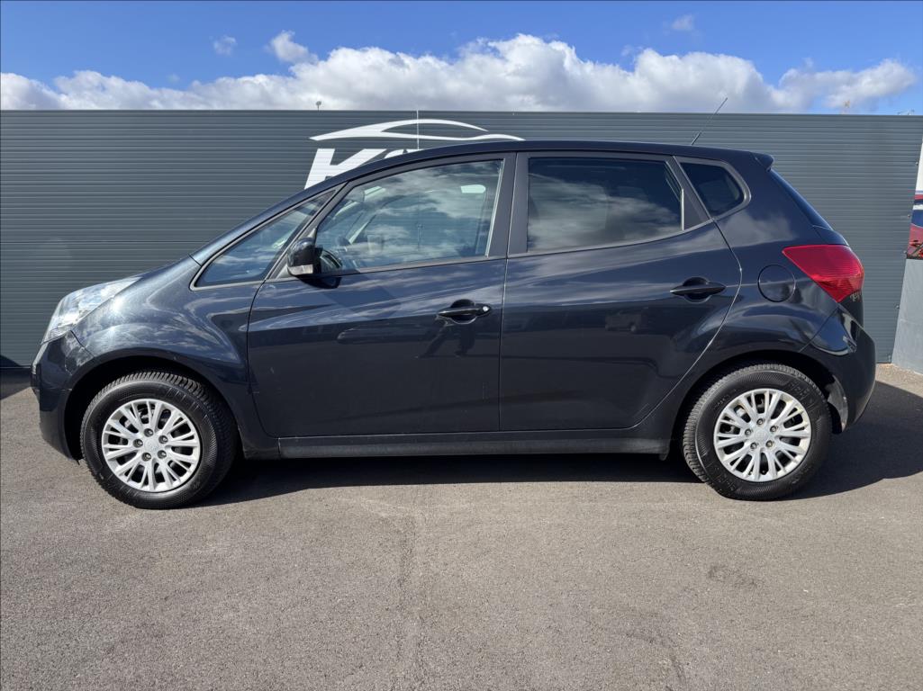kia-venga-1-6 - 9