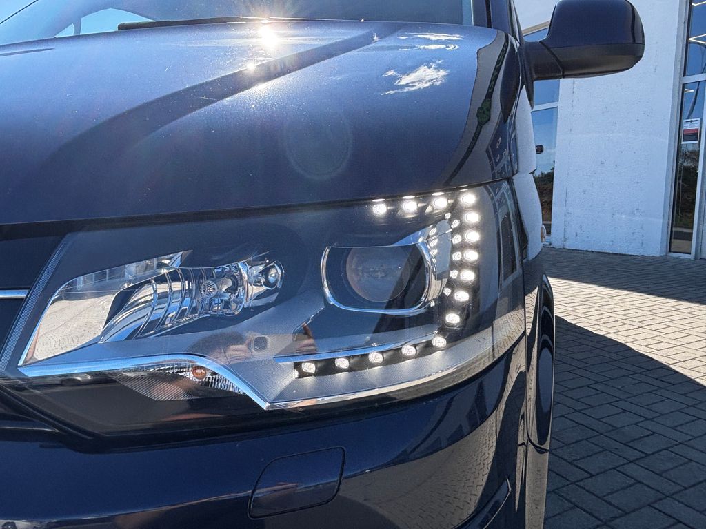 volkswagen-transporter-110kw-8-mist-led-navi-4x4 - 5