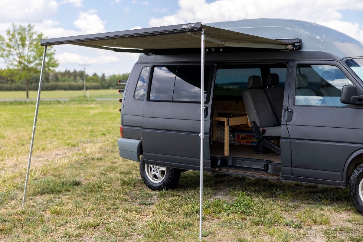 volkswagen-transporter-2-5-t4-kombi-caravelle-tdi - 3