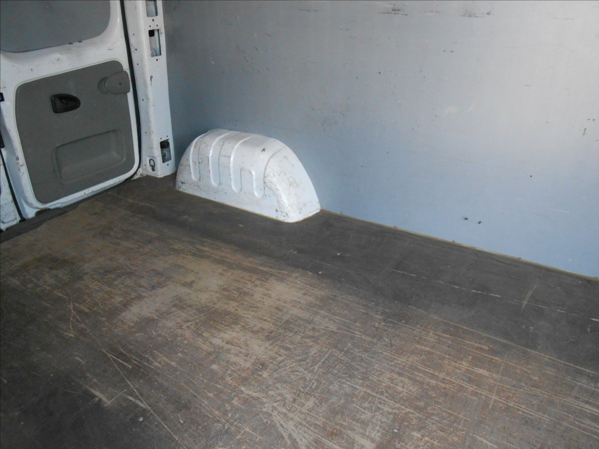 opel-vivaro-2-5-cdti-107-kw-l-2-h-2-dph - 6