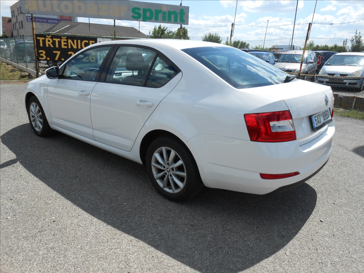 skoda-octavia-1-6-81-kw-cz-serviska - 9