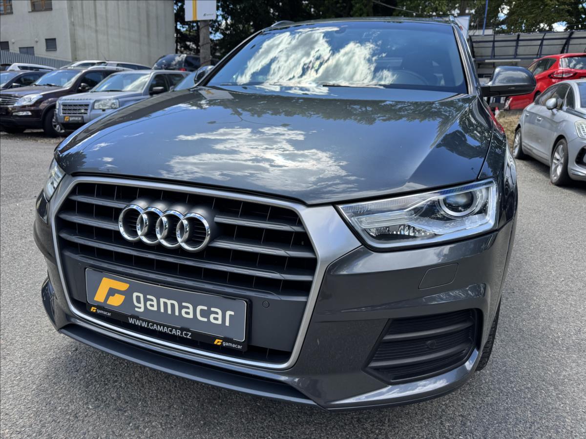 audi-q3-2-0-s-line-quattro-panorama - 1
