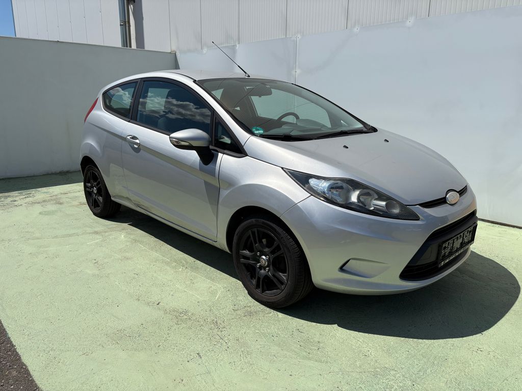 Ford Fiesta 1.3i, 44kW, Klima, Výhřevy