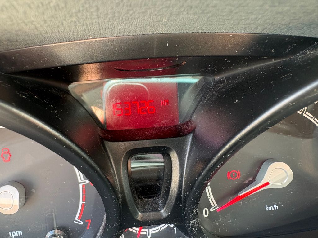ford-fiesta-1-3i-44kw-klima-vyhrevy - 7