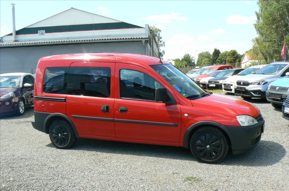 opel-combo-1-3-cdti - 7