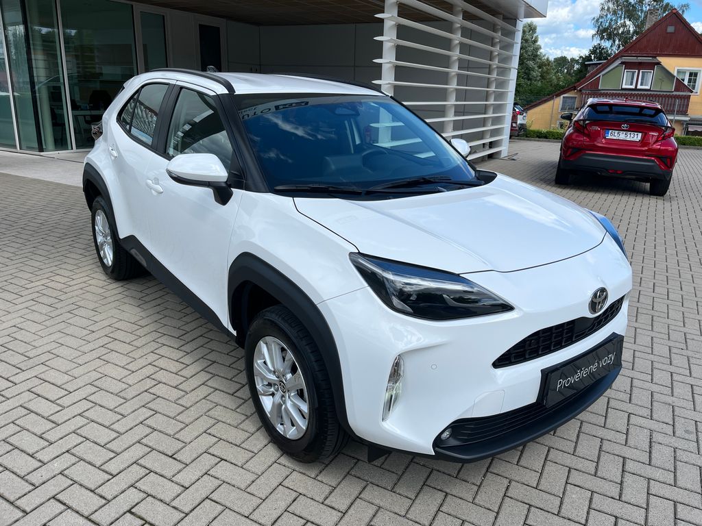 toyota-yaris-cross-1-5-hybrid-e-cvt-comfort - 7